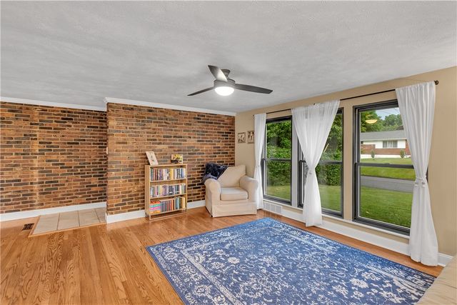 5043 Ozark Drive, Plum Boro, PA 15239