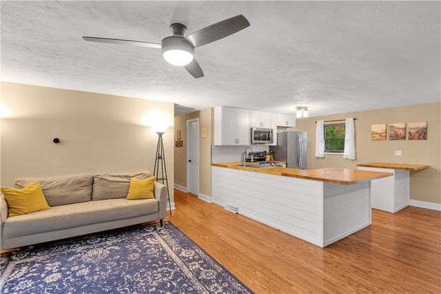 5043 Ozark Drive, Plum Boro, PA 15239