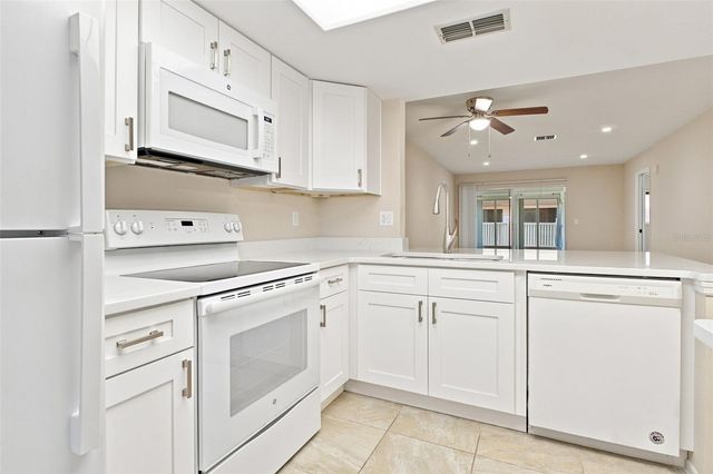 2460 NORTHSIDE DRIVE 1202, Clearwater, FL 33761