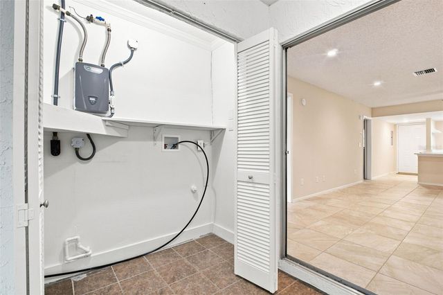 2460 NORTHSIDE DRIVE 1202, Clearwater, FL 33761