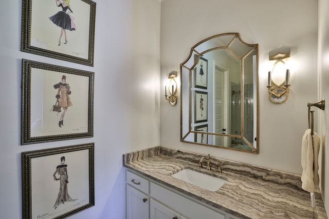 6932 Hazeltine Drive, Fort Worth, TX 76132