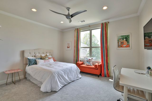 6932 Hazeltine Drive, Fort Worth, TX 76132