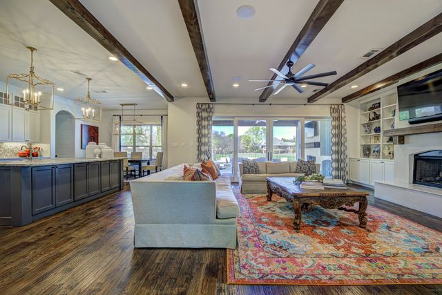 6932 Hazeltine Drive, Fort Worth, TX 76132