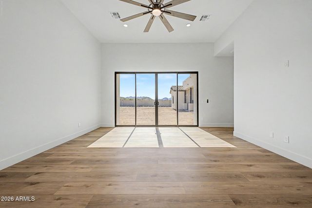 3289 W Lind Road, Queen Creek, AZ 85144
