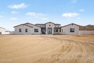 3289 W Lind Road, Queen Creek, AZ 85144