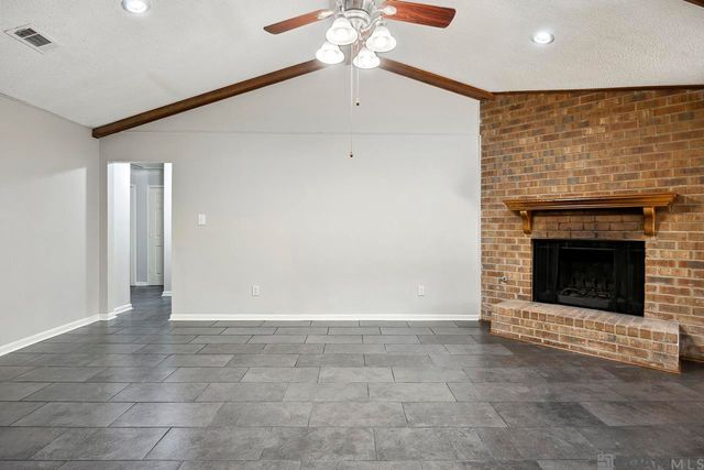 9853 Hawthorne Dr, Baton Rouge, LA 70809