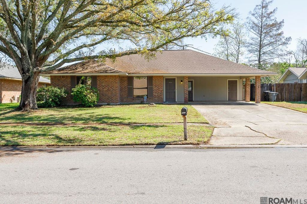 9853 Hawthorne Dr, Baton Rouge, LA 70809