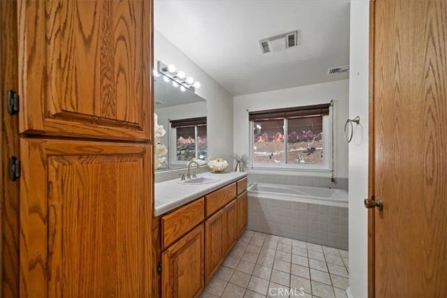 5082 Auburn, San Bernardino, CA 92407