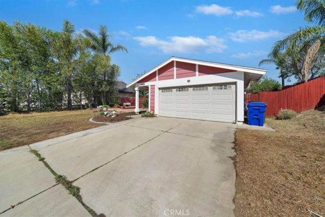 5082 Auburn, San Bernardino, CA 92407
