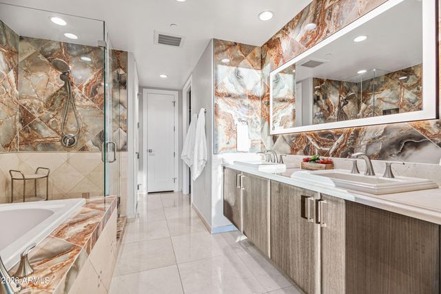 140 E RIO SALADO Parkway 1101, Tempe, AZ 85281