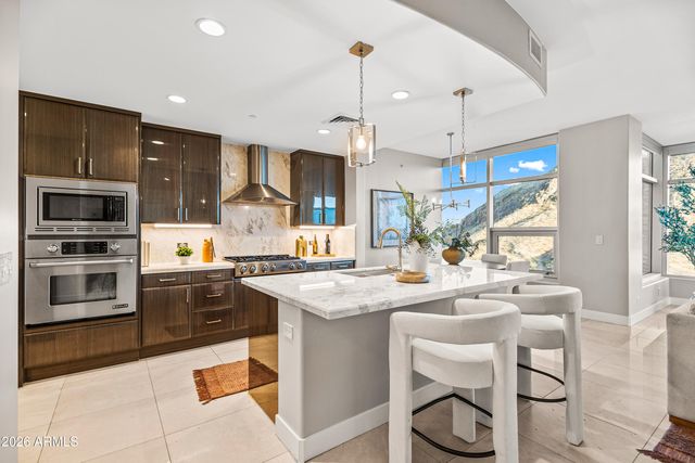 140 E RIO SALADO Parkway 1101, Tempe, AZ 85281