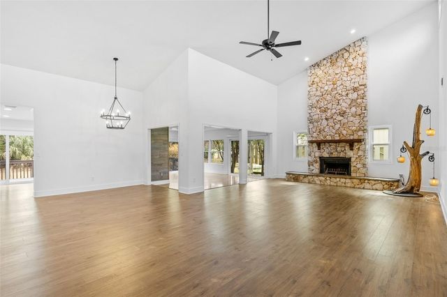 136 SEA DUCK CIRCLE E, Daytona Beach, FL 32119