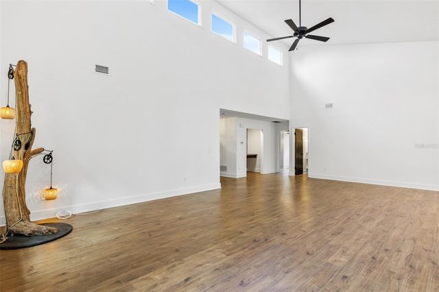 136 SEA DUCK CIRCLE E, Daytona Beach, FL 32119