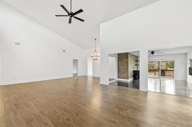 136 SEA DUCK CIRCLE E, Daytona Beach, FL 32119