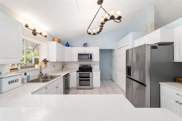 14671 W HIGHWAY 328, Ocala, FL 34482