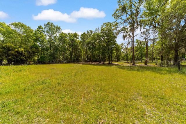 14671 W HIGHWAY 328, Ocala, FL 34482