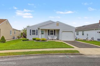 28 Prince Charles Drive, Toms River, NJ 08757