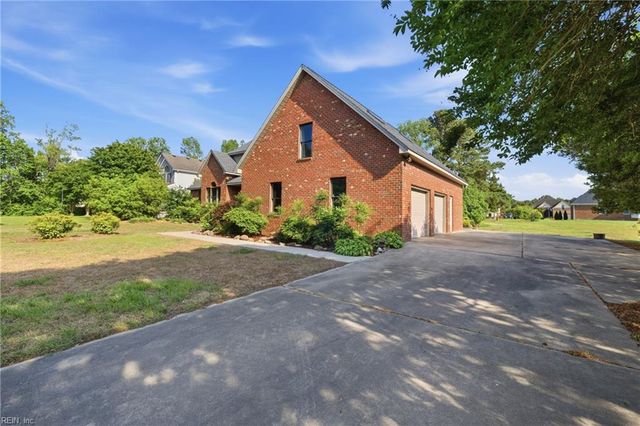 110 Carotauk DR, Currituck, NC 27929
