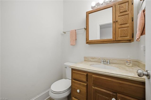 110 Carotauk DR, Currituck, NC 27929