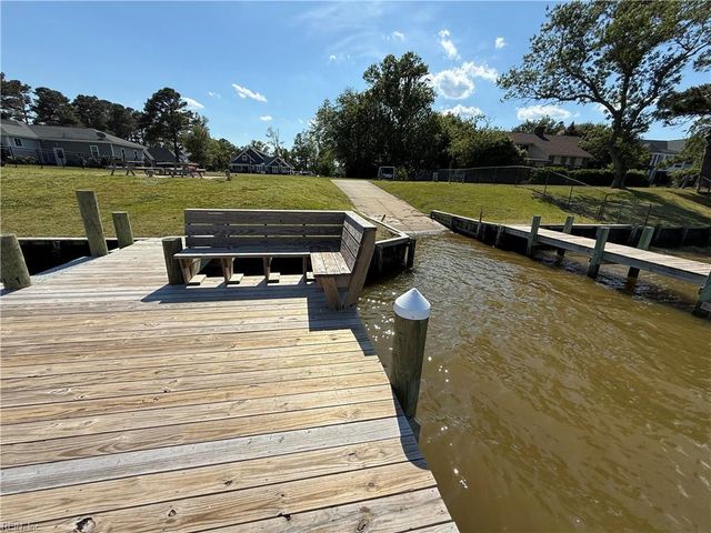 110 Carotauk DR, Currituck, NC 27929
