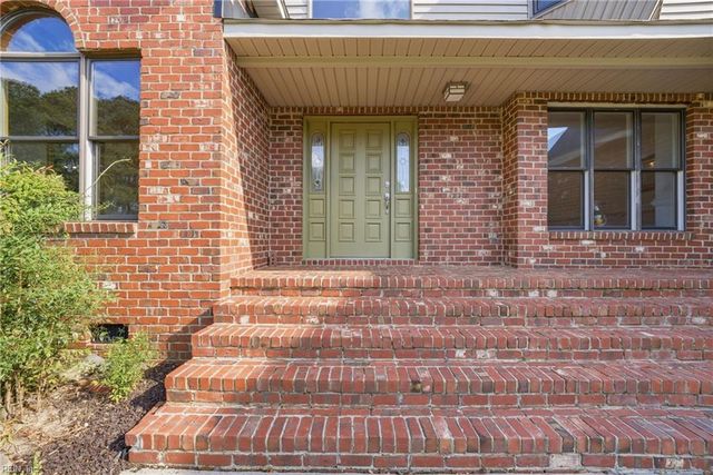110 Carotauk DR, Currituck, NC 27929