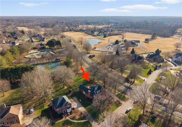 108 Suntree Drive, Advance, NC 27006