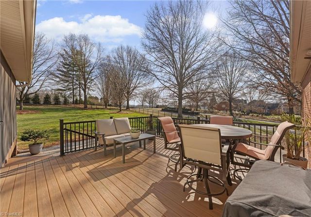 108 Suntree Drive, Advance, NC 27006