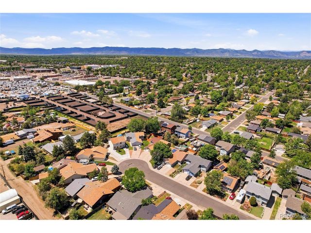 4751 S Clay Ct, Englewood, CO 80110