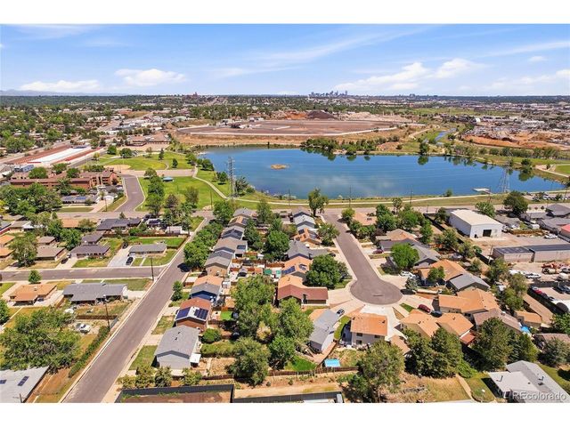 4751 S Clay Ct, Englewood, CO 80110
