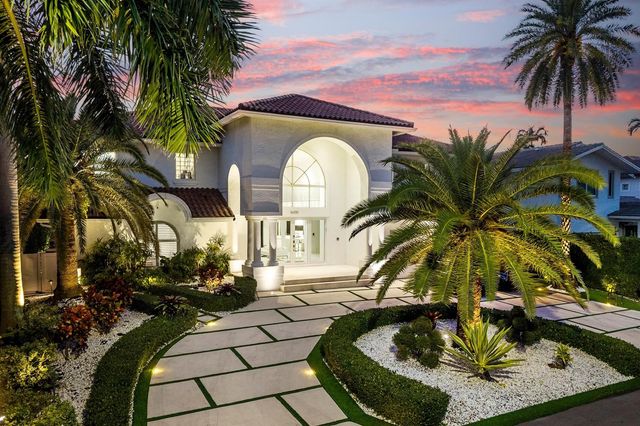 16430 NE 30th Avenue, North Miami Beach, FL 33160