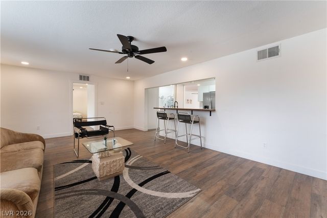 1408 East Carson Avenue, Las Vegas, NV 89101