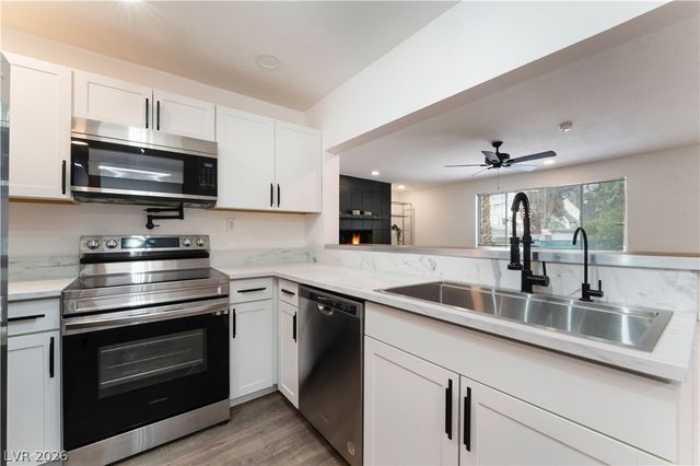 1408 East Carson Avenue, Las Vegas, NV 89101