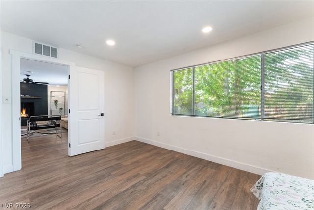 1408 East Carson Avenue, Las Vegas, NV 89101