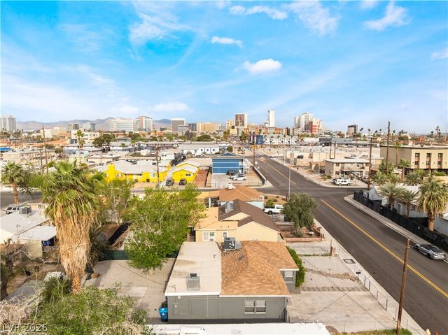 1408 East Carson Avenue, Las Vegas, NV 89101