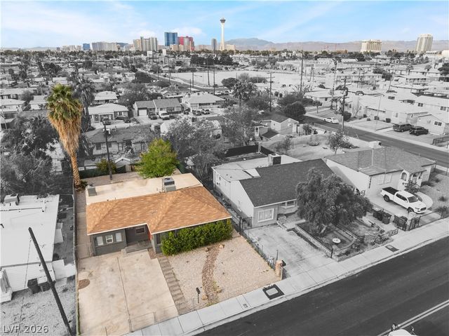 1408 East Carson Avenue, Las Vegas, NV 89101