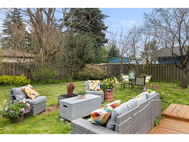 600 Ne 108TH Ave, Portland, OR 97220