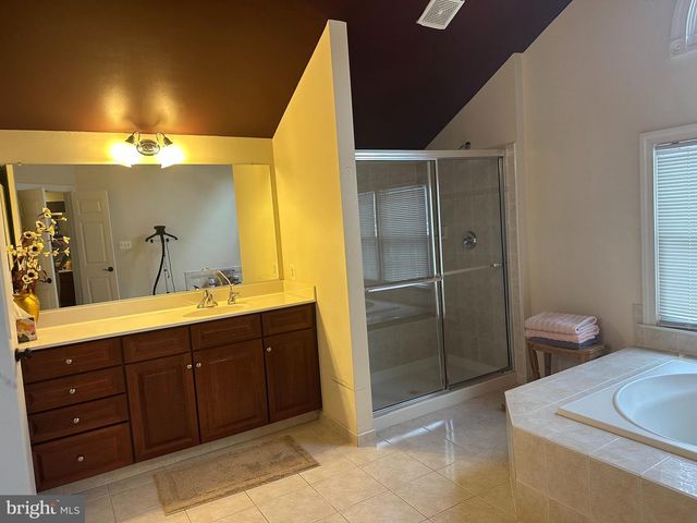 3511 GERMAINIA CT, Triangle, VA 22172