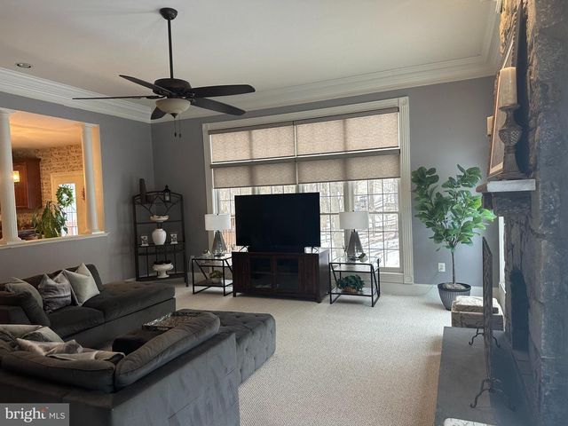 3511 GERMAINIA CT, Triangle, VA 22172