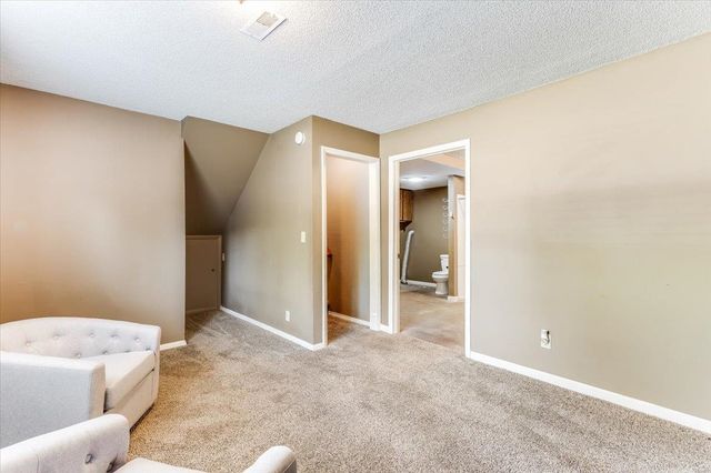 5434 S Washington Ave, Wichita, KS 67219