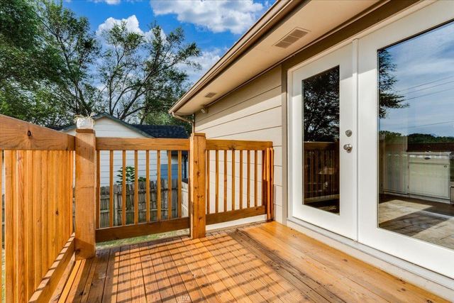 5434 S Washington Ave, Wichita, KS 67219