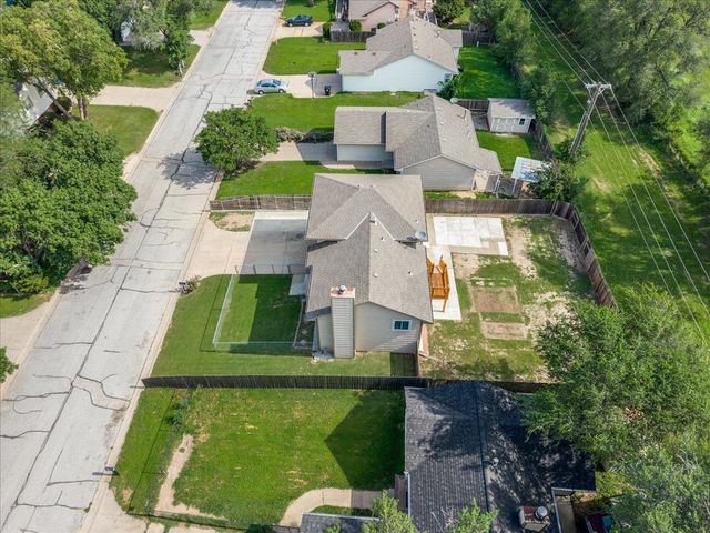 5434 S Washington Ave, Wichita, KS 67219