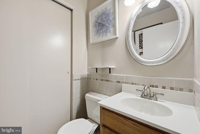 1394 PEPPERBUSH CT, Yardley, PA 19067