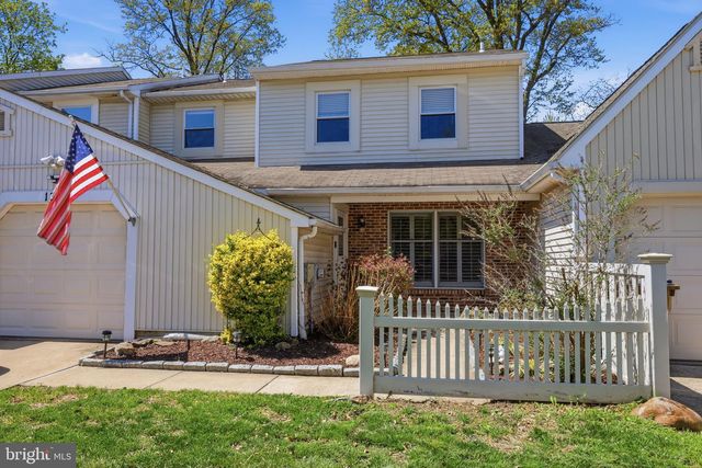 1394 PEPPERBUSH CT, Yardley, PA 19067