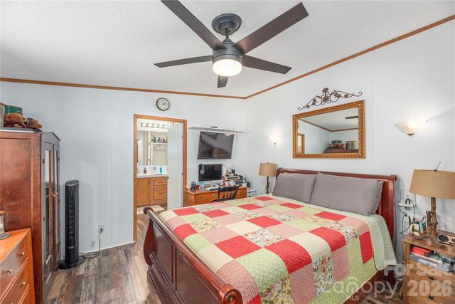 40 Farmstead Road, Leicester, NC 28748