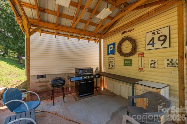 40 Farmstead Road, Leicester, NC 28748