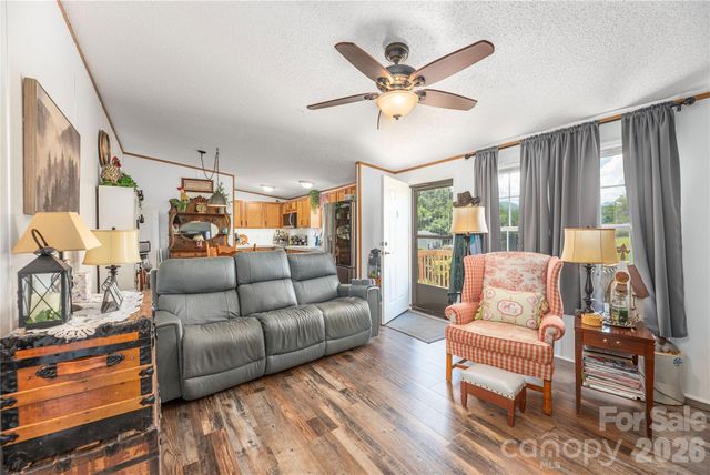 40 Farmstead Road, Leicester, NC 28748