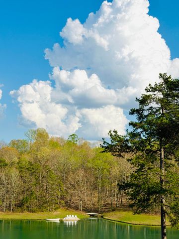 2844 Fairview Church RD, Huddleston, VA 24104