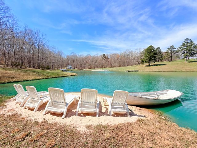 2844 Fairview Church RD, Huddleston, VA 24104