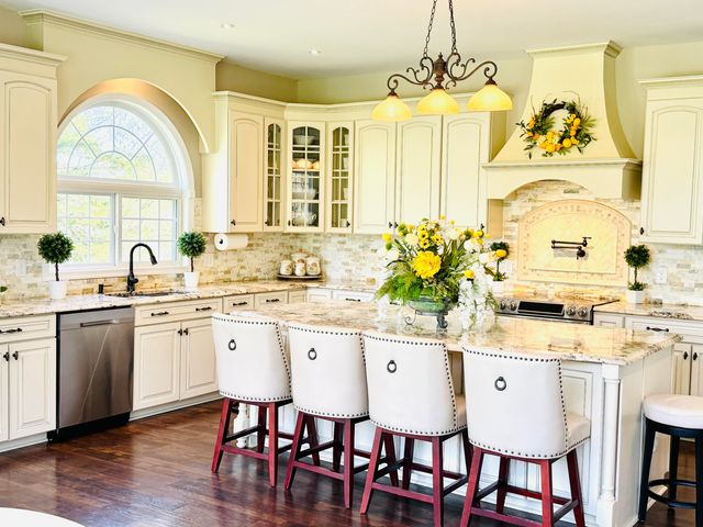 2844 Fairview Church RD, Huddleston, VA 24104