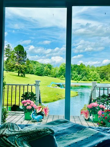 2844 Fairview Church RD, Huddleston, VA 24104